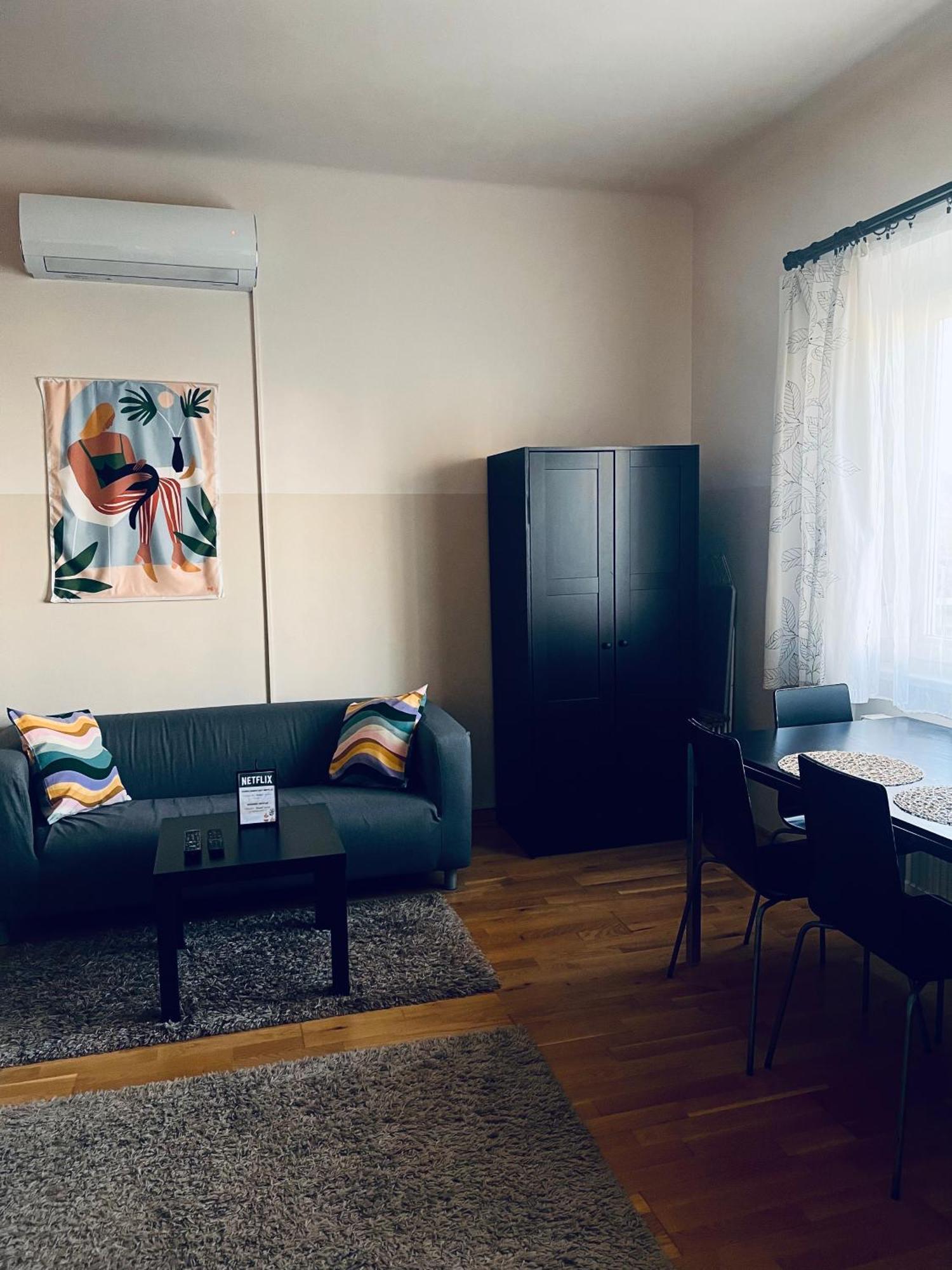 Apartment Dorothy Near Park Budapest